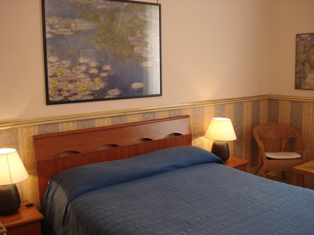 רומא B&B La Bella Giuliana חדר תמונה